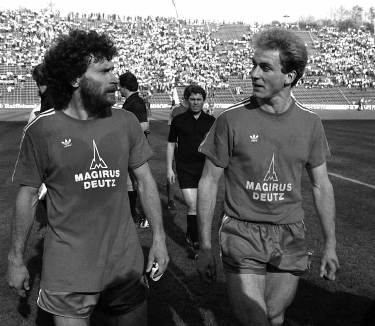 Kalle con capitan Paul Breitner