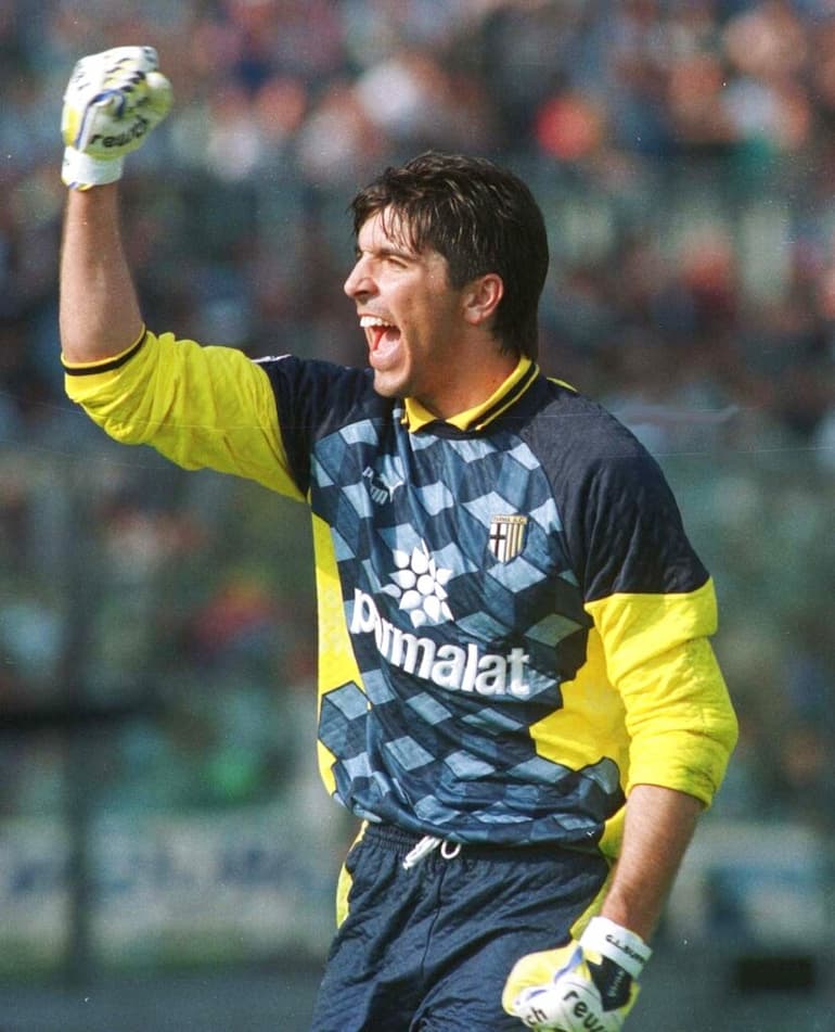 Buffon nella sua prima vita al Parma!