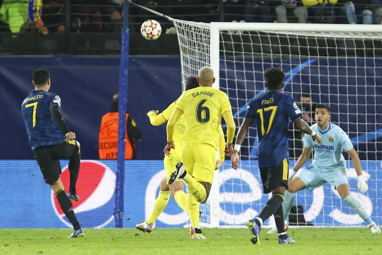 Cristiano Ronaldo in gol in Champions contro il Villareal!