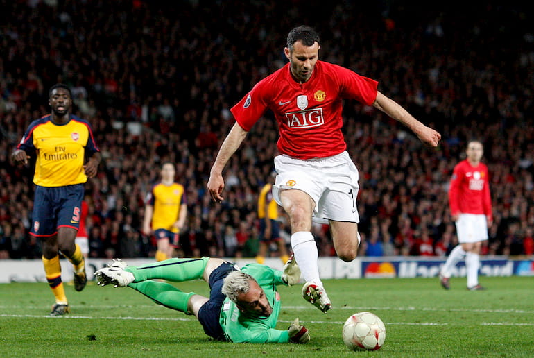 Giggs con la sua seconda pelle!