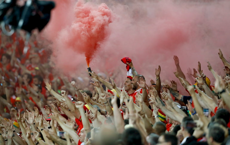 Il meraviglioso tifo gallese! 