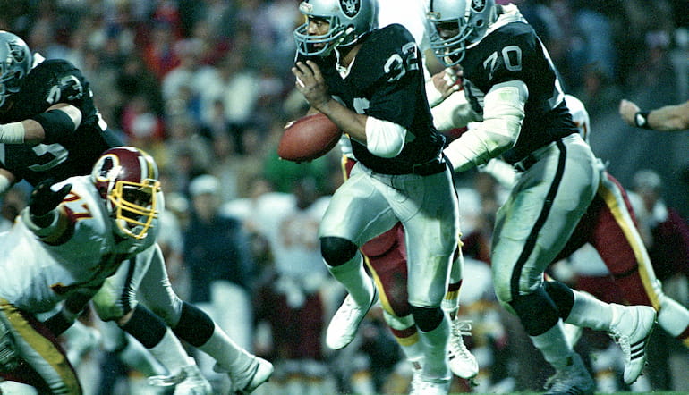 Il Super Bowl XVIII del 1984 a Tampa tra Raiders e Redskins