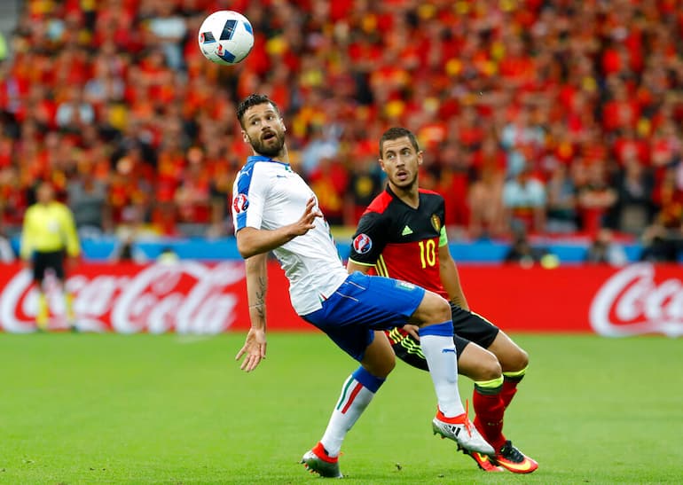 Candreva contro Hazard in Belgio-Italia a Lione