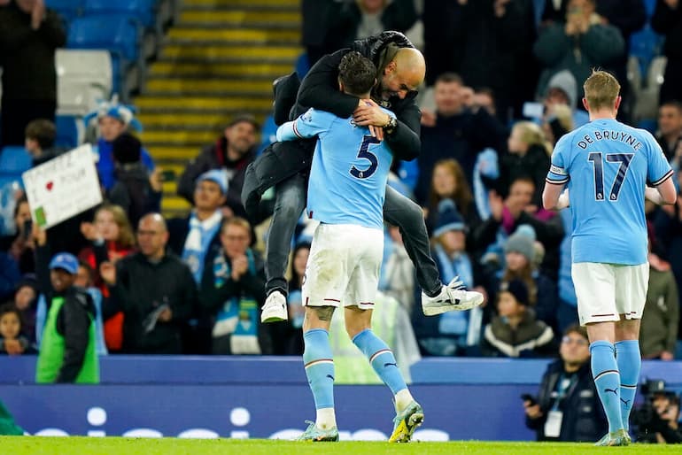 Guardiola con Stones