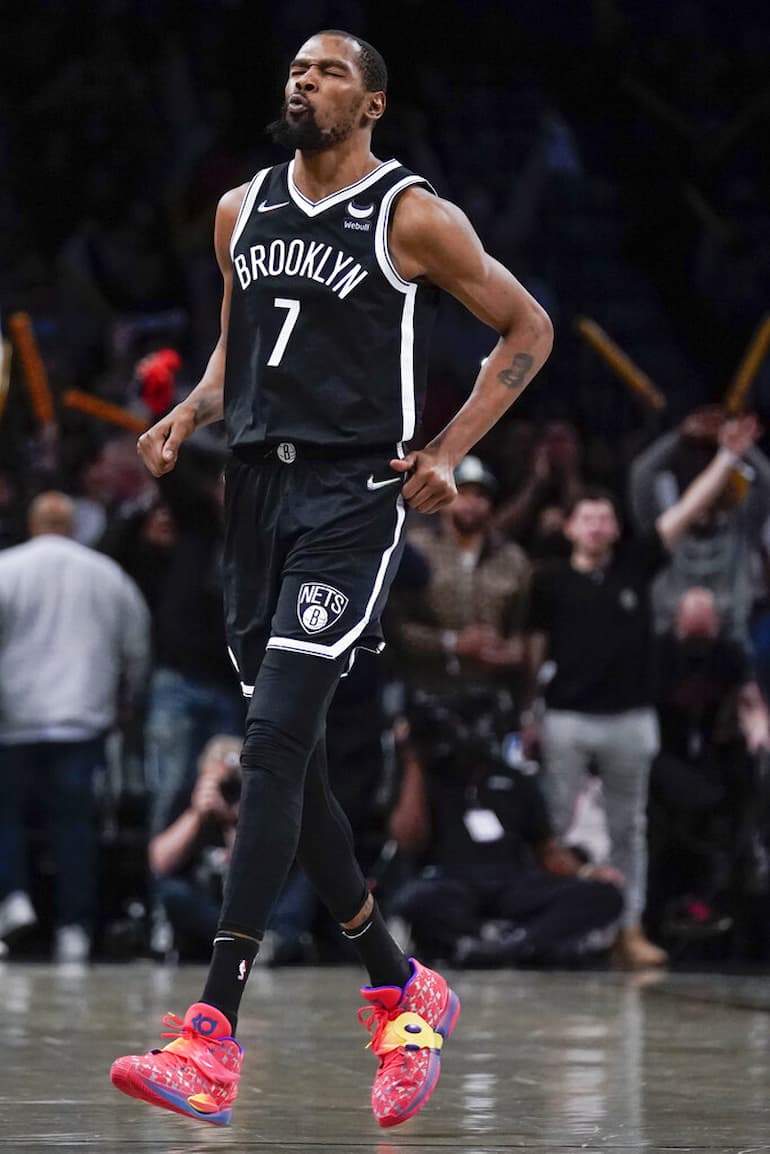 KD con la canotta dei Nets!