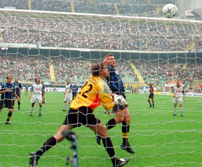 Vieri ha segnato 123 volte su 190 partite con la maglia dell'Inter