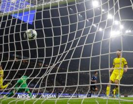 Il gol di Candreva al Borussia