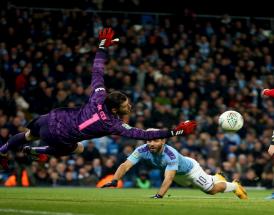 Una super parata di de Gea su Aguero!