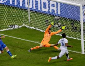 Daniel Sturridge pareggia i conti a Manaus!