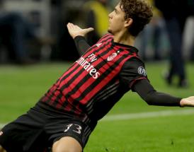 L'esultanza di Locatelli, diciottenne, in gol a San Siro contro la Juve!