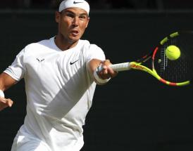 Nadal con la difesa bianca Nike a Wimbledon!