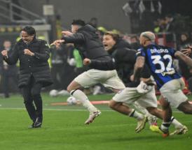 L'esultanza di Inzaghi al termine del derby del 22 aprile 2024