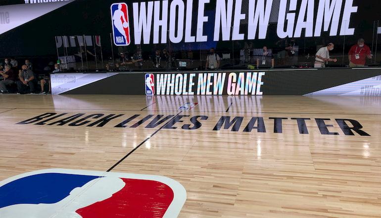 Il nuovo slogan della NBA per la ripresa!