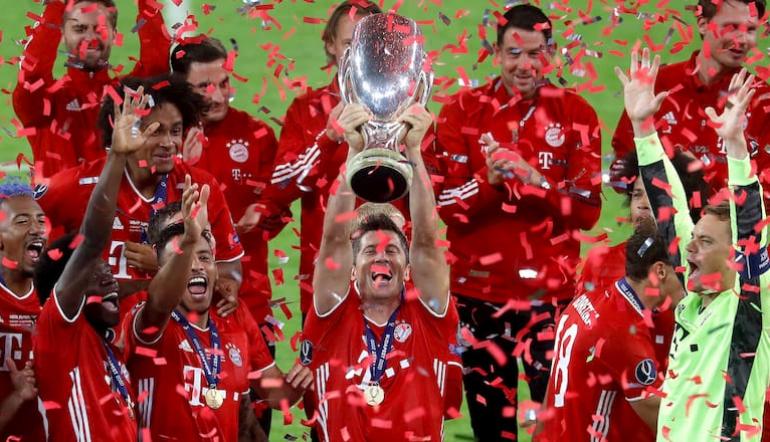 Il Bayern con la Supercoppa! 