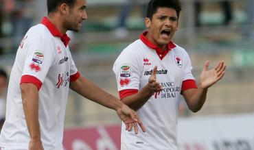 Barreto e Ghezzal, ex giocatori del Bari