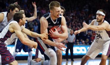 Il lituano Sabonis con la maglia dei Bulldogs!