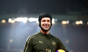 Il leggendario Petr Cech, qui con la felpa dell'Arsenal!