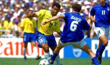 Franco Baresi contro Romario