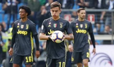 Dybala, prima di trasformare un calcio di rigore!