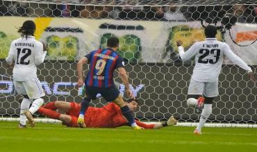 Numero gol Lewa