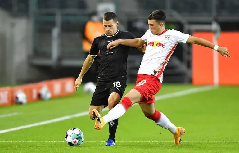Il talentuoso Lazar Samardzic con la maglia del Lipsia!