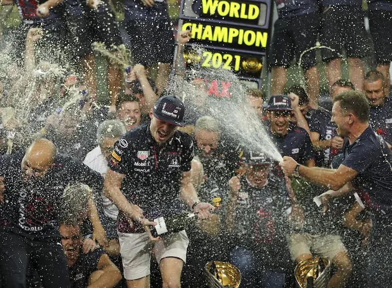 Max Campione del Mondo 2021!