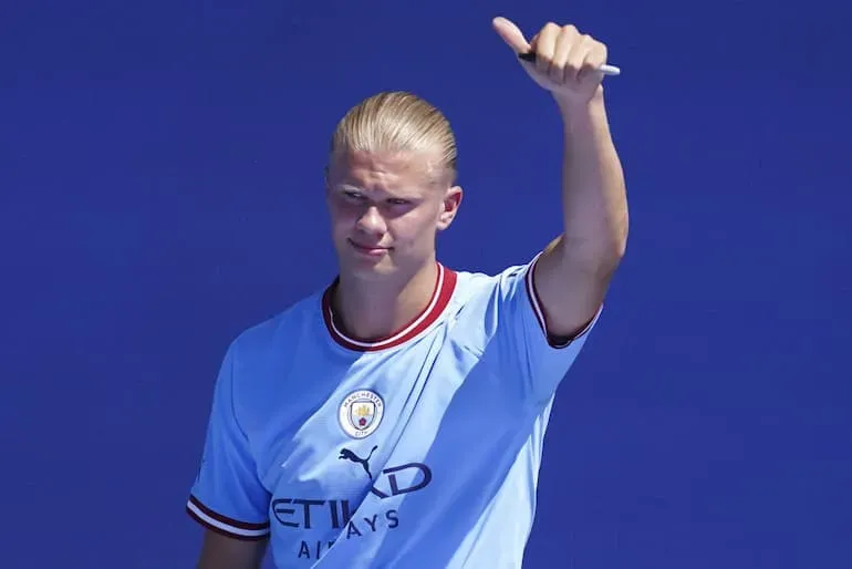 Haaland con la maglia del City!