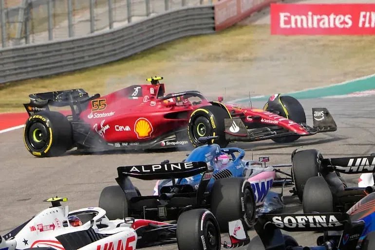 La Ferrari, croce e delizia delle domeniche degli italiani!