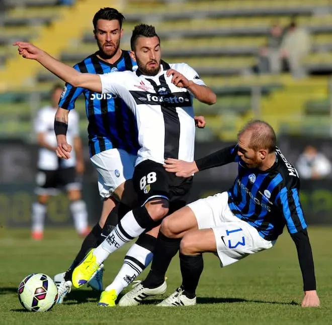 Bomber Massimo Coda