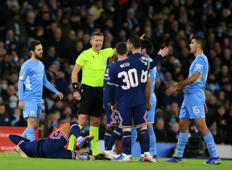 Orsato in PSG - City