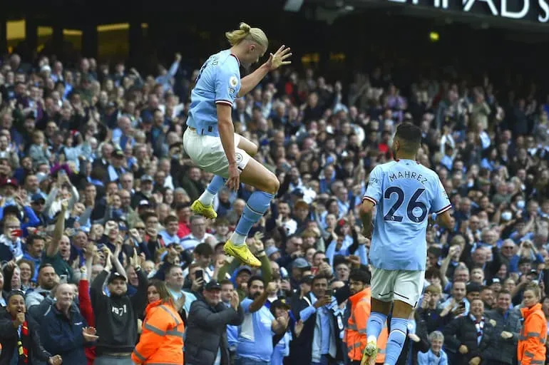 La straordinaria esultanza del bomber del City!
