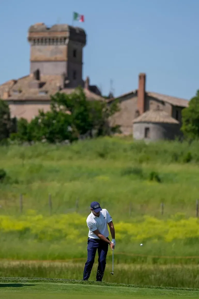 Julien Guerrier nello splendido scenario del Marco Simone