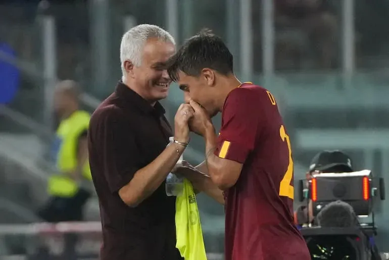 Mou con Dybala