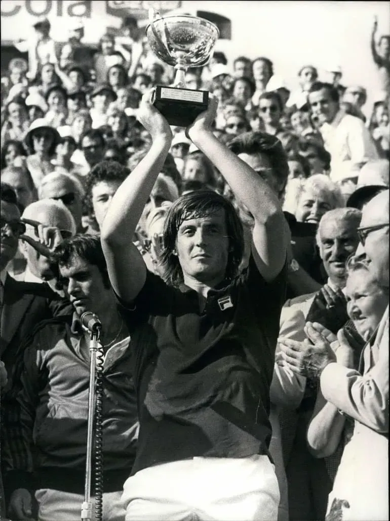 Panatta trionfa a Parigi nel 1976!